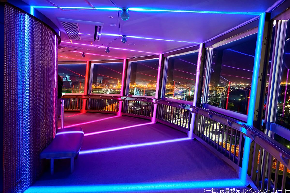 横浜マリンタワー