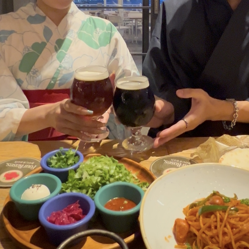 2. 18:00 「THE WHARF HOUSE YAMASHITA KOEN」でディナー