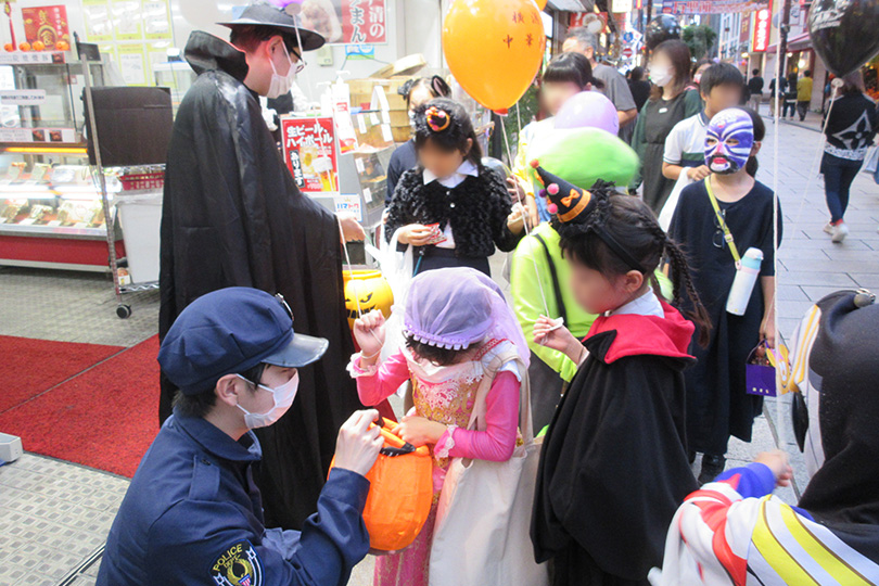 横浜中華街「第9回中華街ハロウィン「万聖節」」