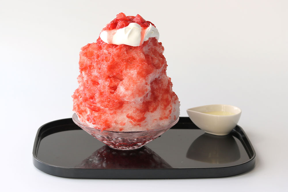 ニューオータニイン横浜プレミアム 下町DINING＆CAFETHEsea『江戸かき氷（練乳いちご）』