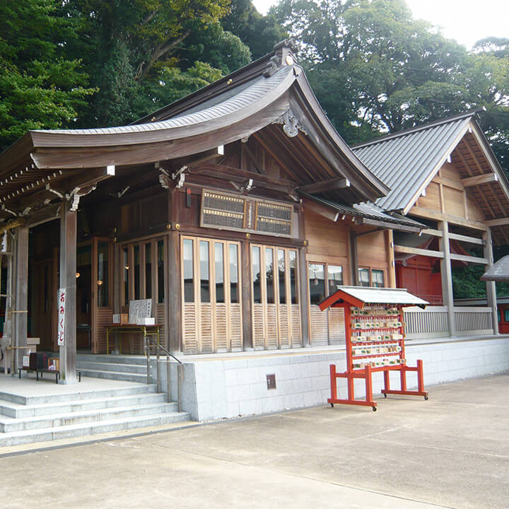 富岡八幡宮（源頼朝のゆかりの地）