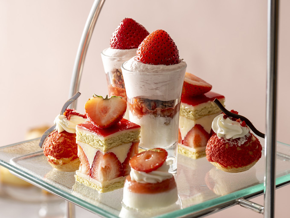 ヨコハマ グランド インターコンチネンタル ホテル「いちごとミルクのアフタヌーンティー」