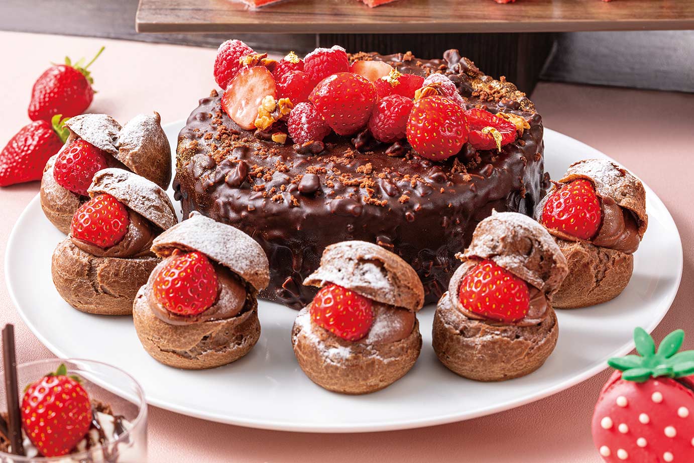 ローズホテル横浜「苺づくしのスイーツブッフェ」