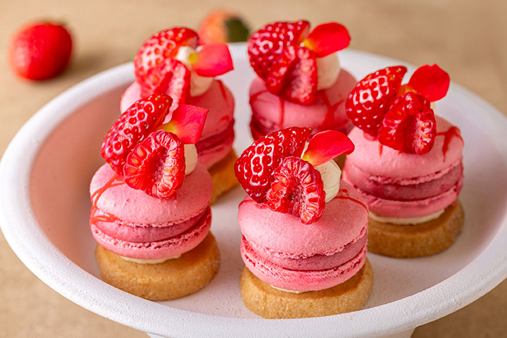 横浜ベイシェラトン ホテル＆タワーズ「ナイトスイーツブッフェ「Sweets Parade」～ストロベリー～