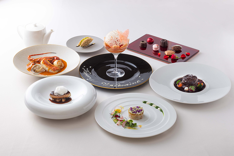 横浜ベイホテル東急「【ディナー限定】バレンタイン特別コース2026」