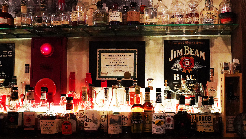 New York Bar ASTORIA（ニューヨークバーアストリア）